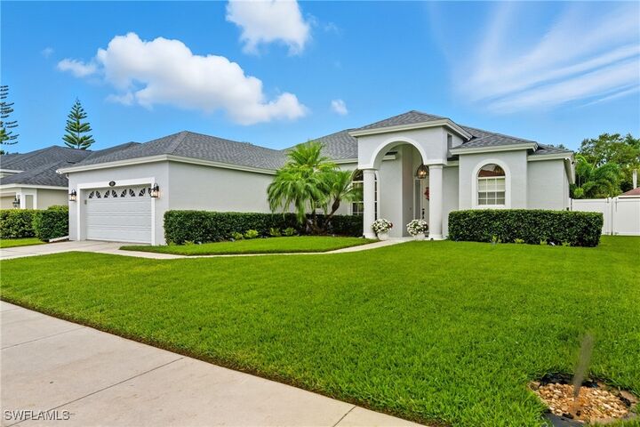Property Photo: 189 Skipping Stone Lane FL 34119