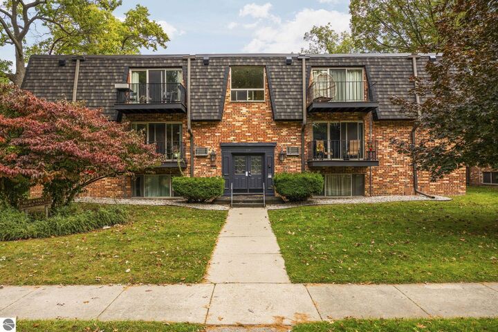 119 Fair Street 5  Traverse City MI 49686 photo