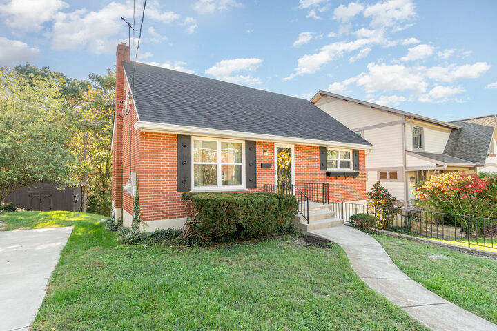 Property Photo: 25 Greenwood Avenue KY 41075