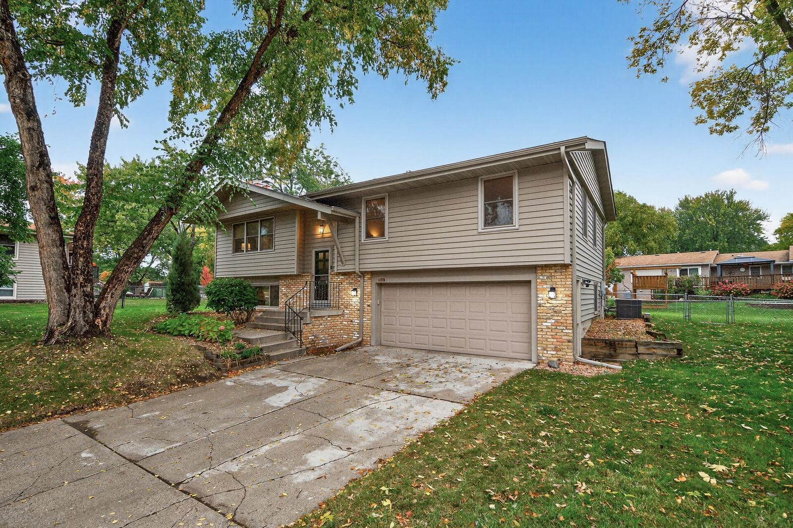 Property Photo:  14728 Dory Court  MN 55124 