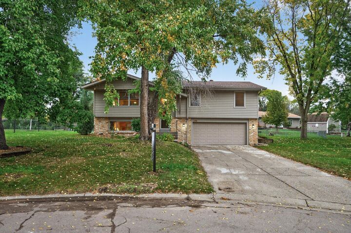 14728 Dory Court  Apple Valley MN 55124 photo