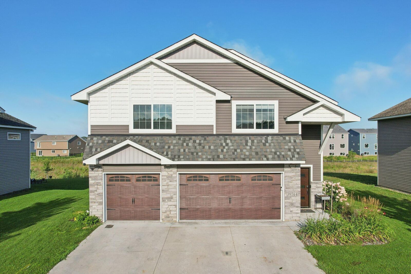 Property Photo: 39744 Fawn Avenue MN 55056