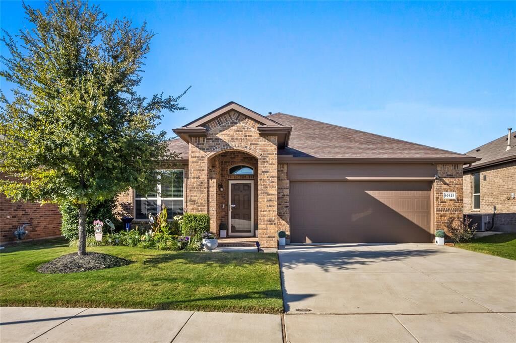 Property Photo: 10121 Burtrum Drive TX 76177