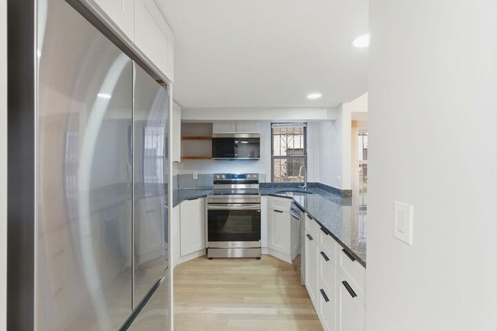 Property Photo: 107 Jersey 21B MA 02215