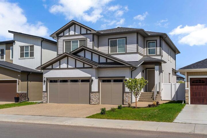 7 Waterford Heights  Chestermere AB T1X 2M7 photo