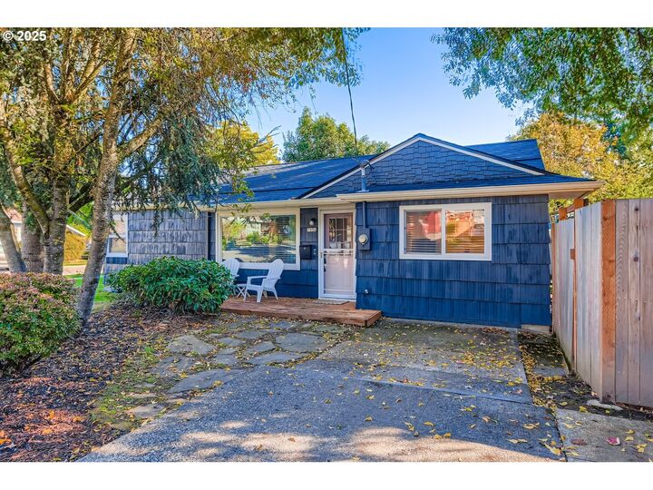 7956 SE 19th Ave  Portland OR 97202 photo