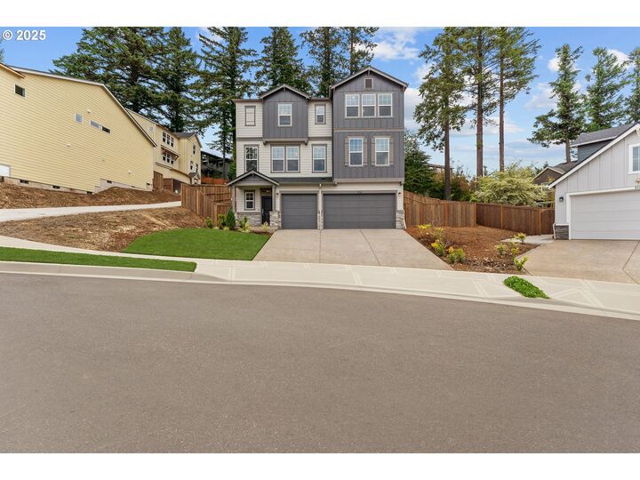 Property Photo: 2134 Eleanor Rd OR 97068