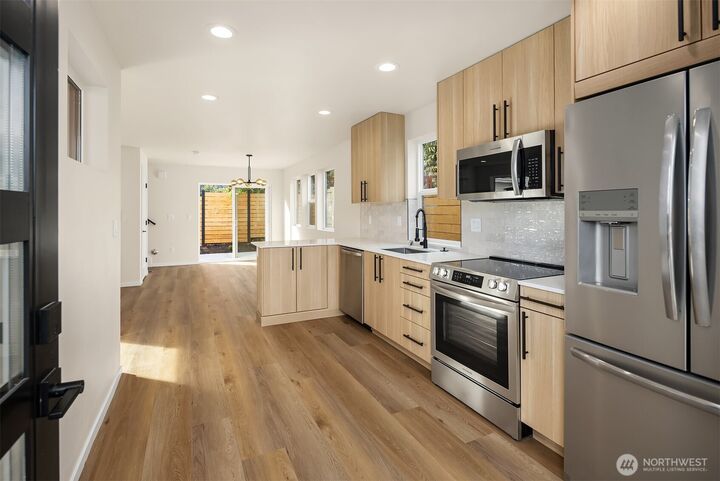 Property Photo: 6503 Dibble Avenue NW WA 98107