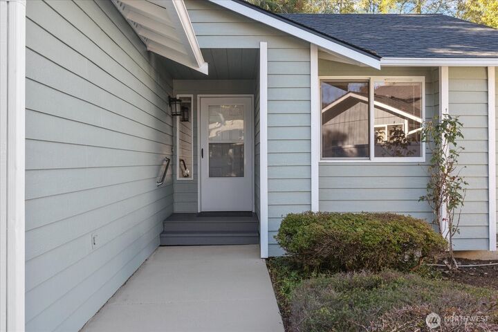 Property Photo: 11024 17th Place W WA 98204
