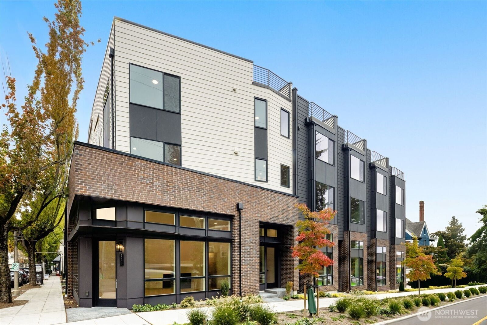 Property Photo: 3400 E Spring Street WA 98122
