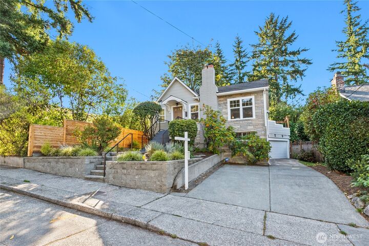 Property Photo: 557 NE 91st Street WA 98115