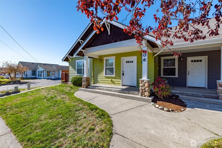 Property Photo: 306 S Main Street A1 WA 98239