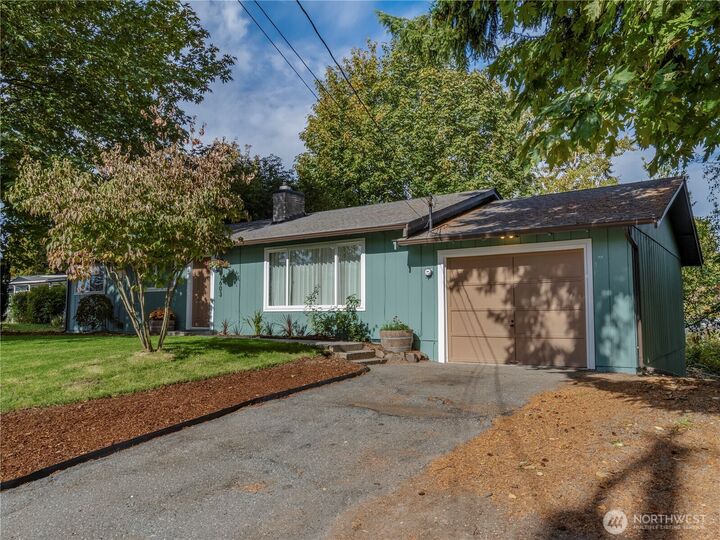 Property Photo: 1603 169th Place SW WA 98037