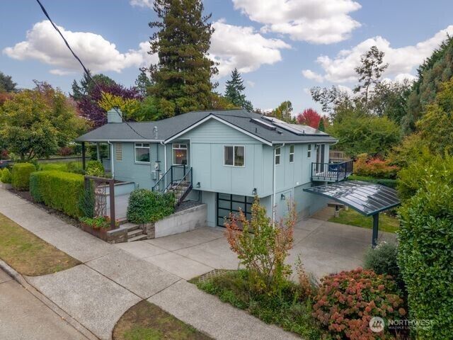 6555  27th Avenue NE  Seattle WA 98115 photo
