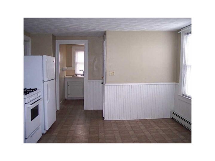 Property Photo: 427 High Street 3 RI 02809