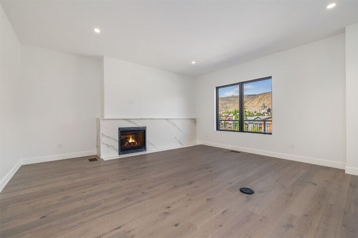 Property Photo:  38462 Hwy 6 Townhome 8  CO 81620