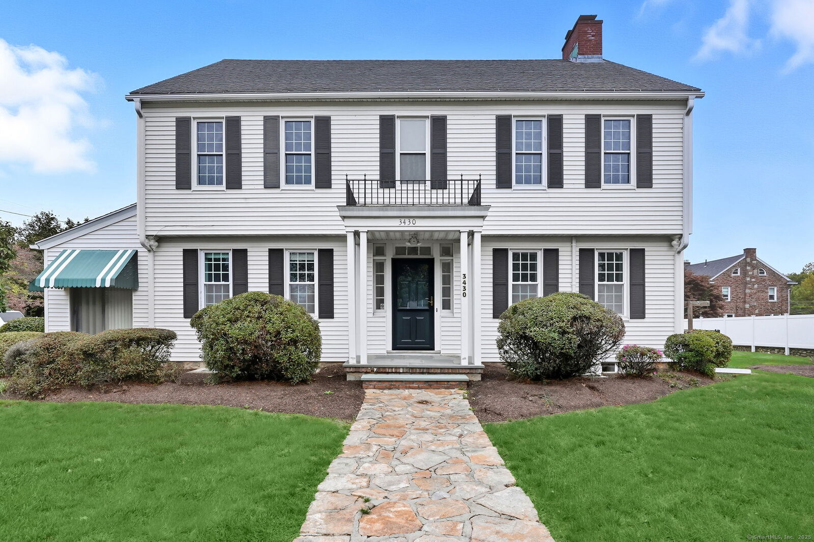 Property Photo:  3430 Park Avenue  CT 06604 