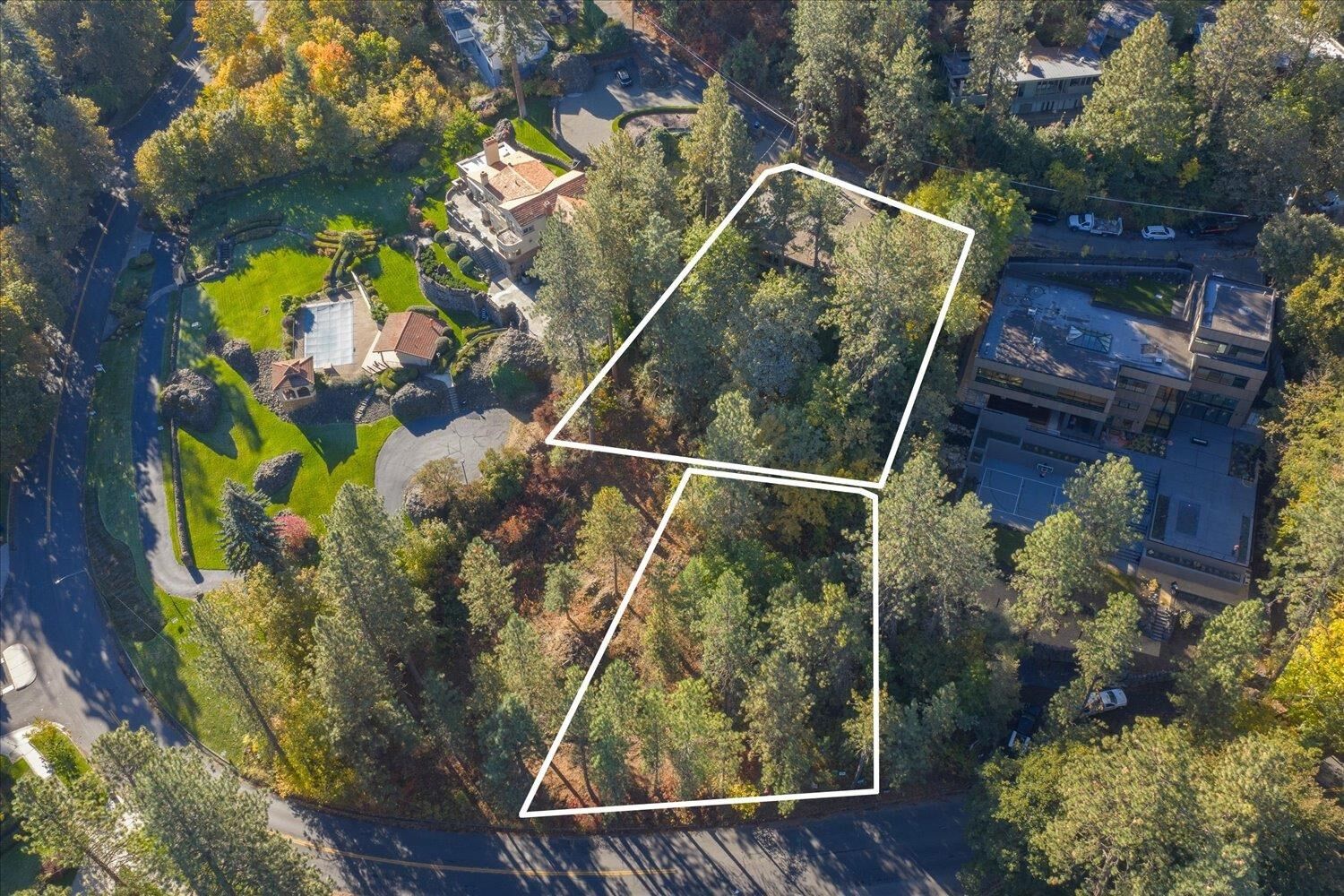 Property Photo: 860 E Rockwood Blvd WA 99203