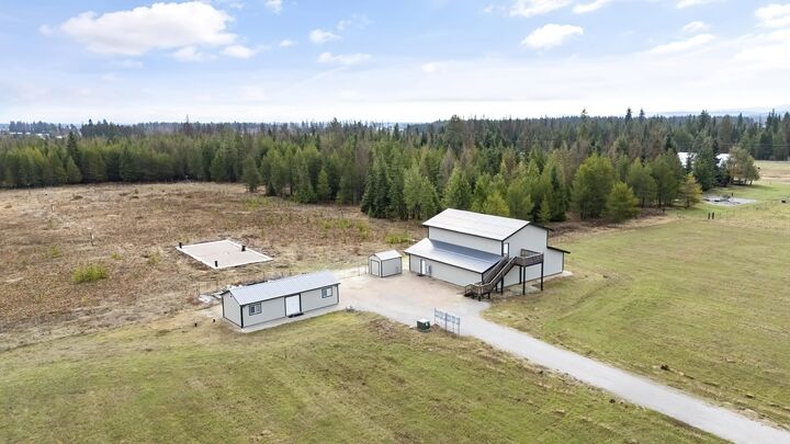 4725 Williams Valley Rd  Clayton WA 99110 photo