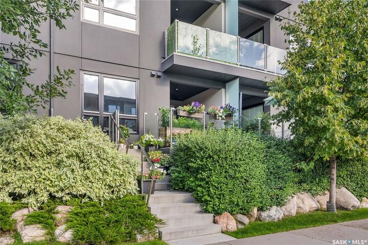 Property Photo: 223 Evergreen Square 120 SK S7W 0W2