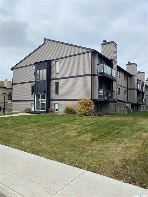 274 Pinehouse Drive 19  Saskatoon SK S7K 4W9 photo