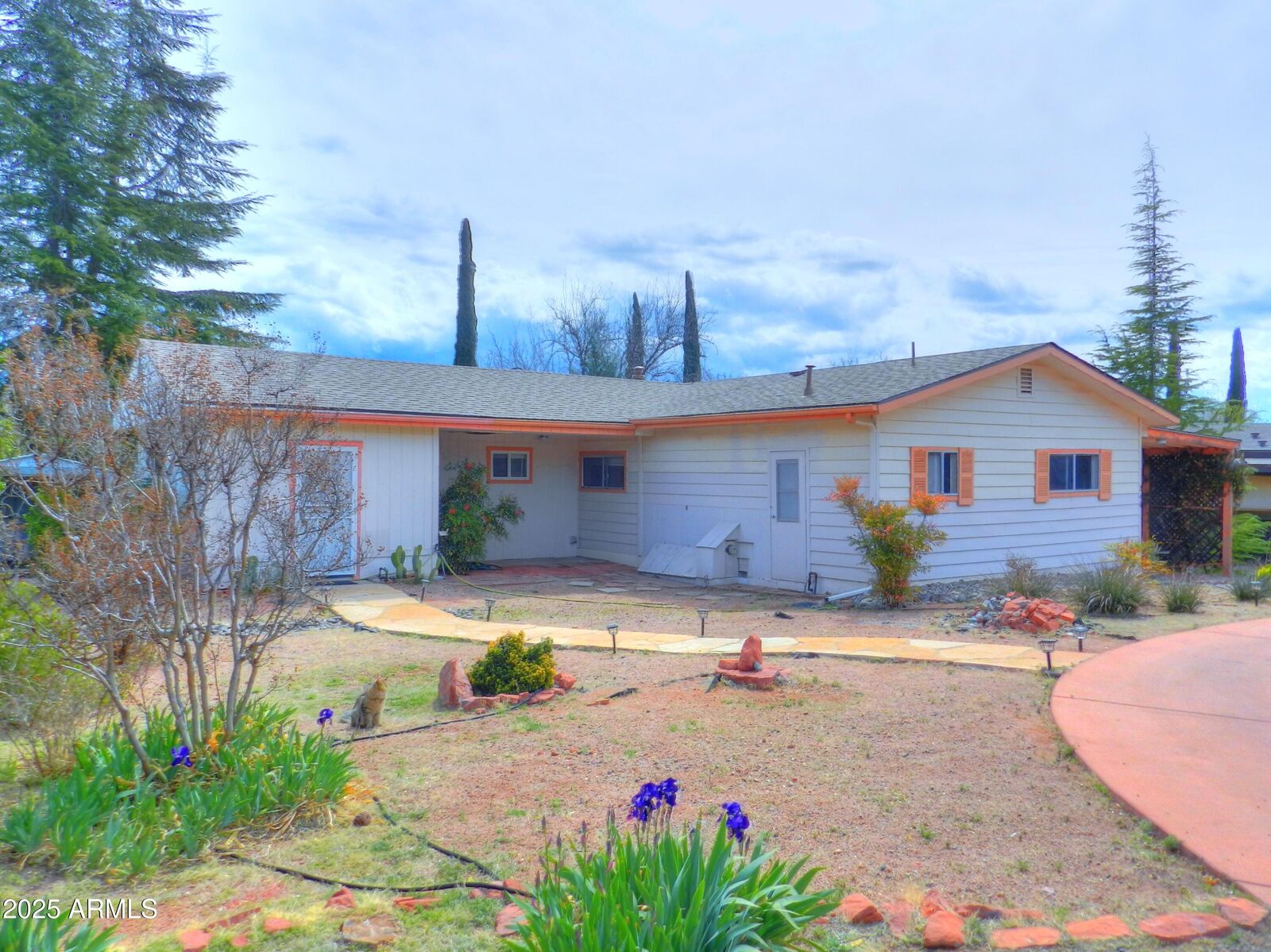 Property Photo: 240 Stardust Lane AZ 86336
