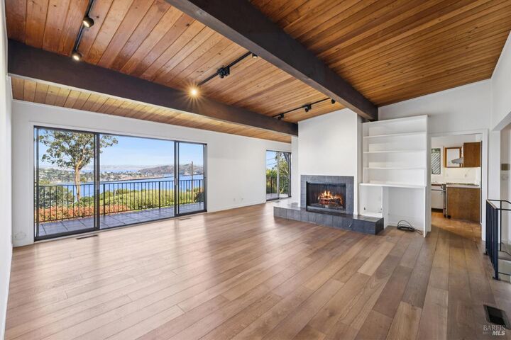 Property Photo: 40 Vista Clara Road CA 94965