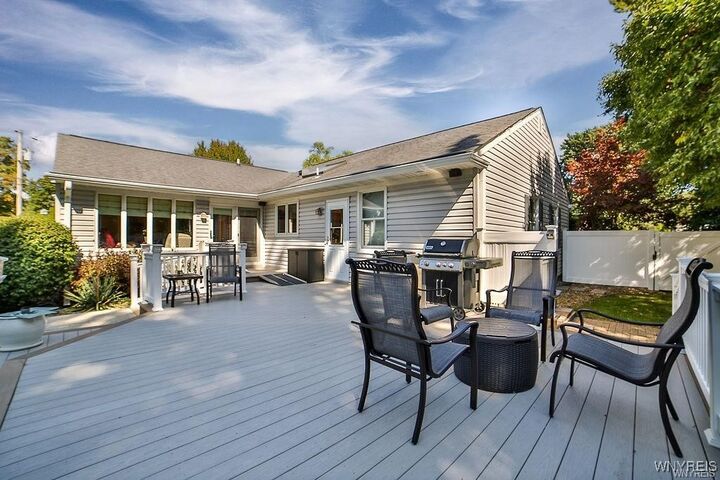 Property Photo:  4760 Sawmill Road  NY 14031