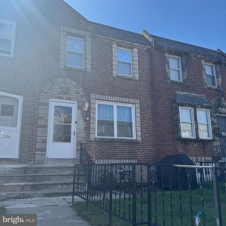 1234 Greeby Street  Philadelphia PA 19111 photo