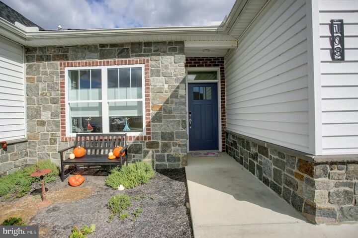 Property Photo:  108 Cardinal Drive  PA 17257 