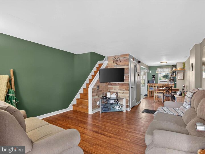 Property Photo:  909 Union Street  PA 17603 