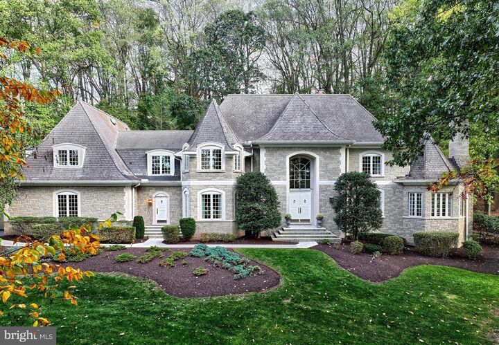 610 Carrington Court  Hummelstown PA 17036 photo