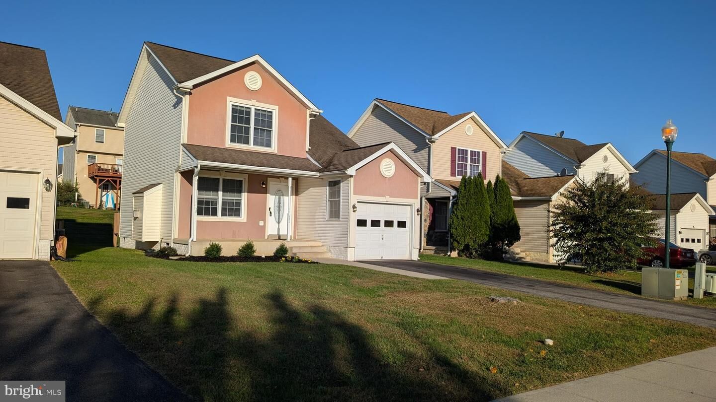 Property Photo: 151 Peter Rabbit Drive WV 25438
