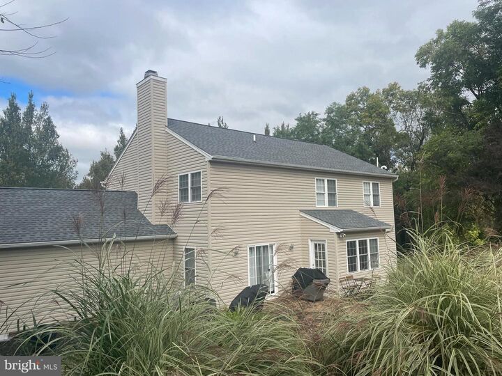 Property Photo: 117 Deer Creek Xing PA 19348