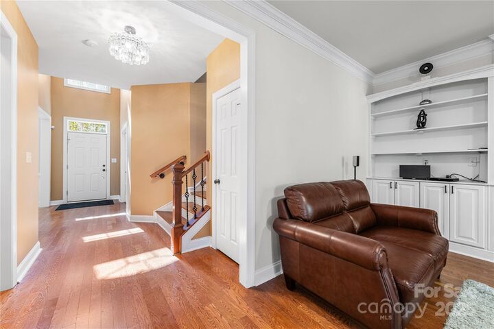 Property Photo: 15618 Troubadour Lane NC 28078