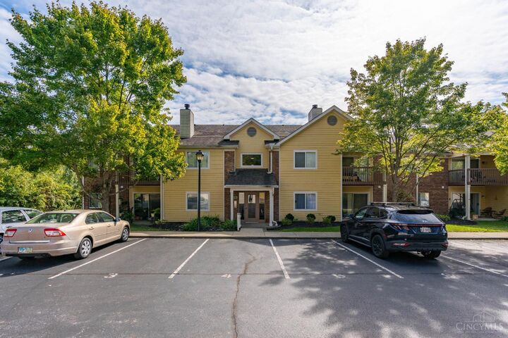 Property Photo:  1019 Cedar Ridge Drive  OH 45245 