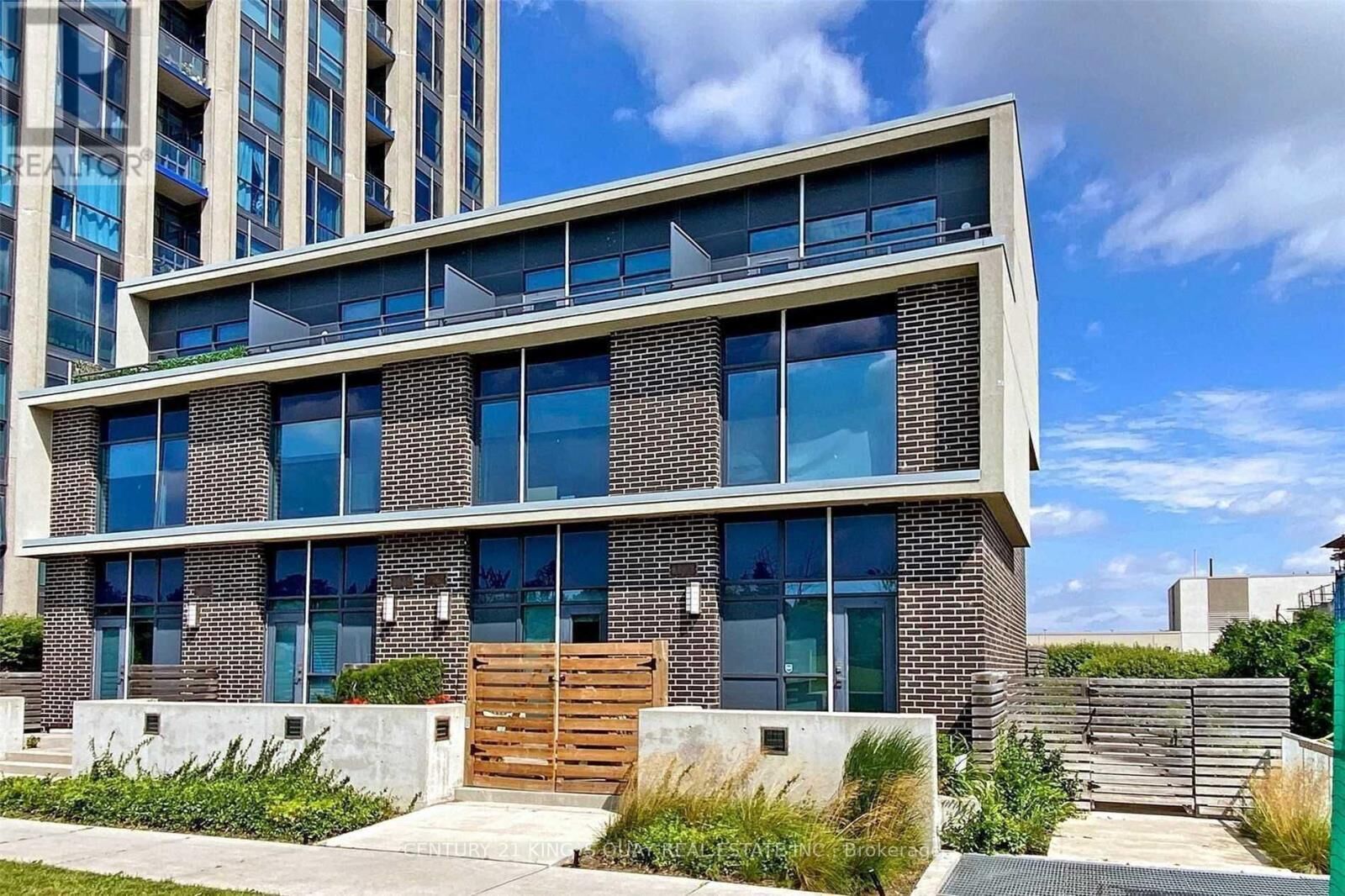 Photo de la propriété:  75 The Donway Way West 107  ON M3C 2E9