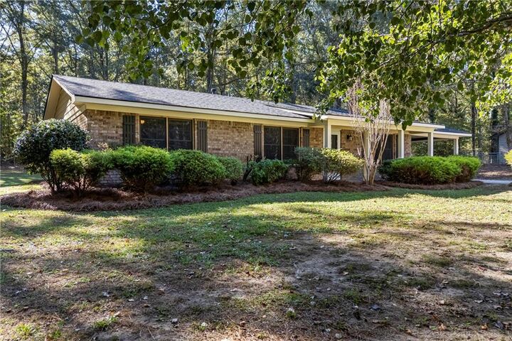 Property Photo:  143 McAlpin Drive  GA 30683 