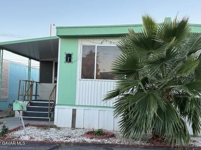 Property Photo: 38015 E 30th Street 27 CA 93550