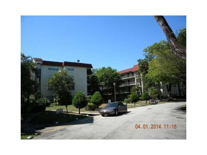 Property Photo: 3280 Spanish Moss Ter 209 FL 33319