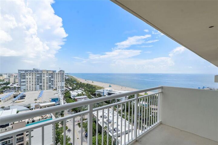 Property Photo:  133 N Pompano Beach Blvd Ph-6  FL 33062 