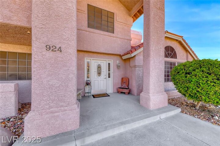 Property Photo:  924 Primrose Court  NV 89011 