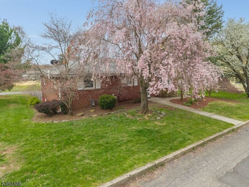 Property Photo:  904 Sampson Ave  NJ 08865 