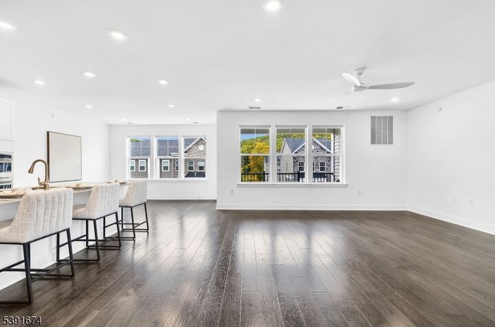 Property Photo:  10 Veterans Way 233  NJ 07950 