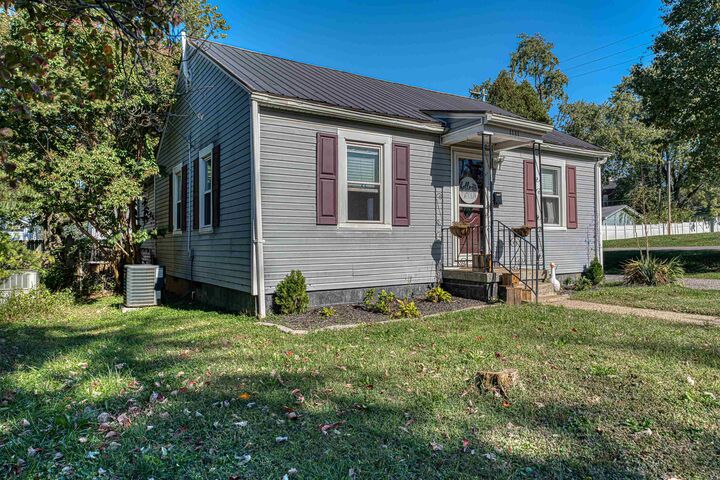 Property Photo: 1131 Burris Street KY 42420