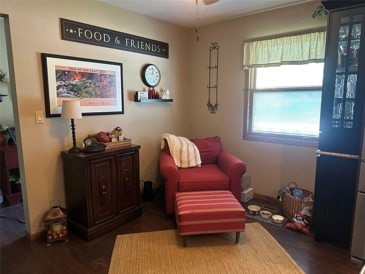 Property Photo:  503 Reynolds Road  IA 50158