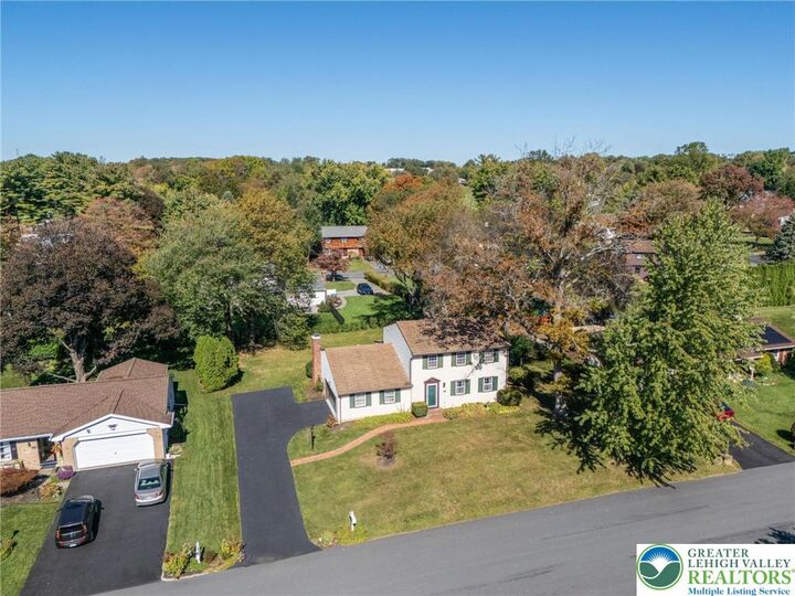 Property Photo: 6179 Fairway Lane PA 18106