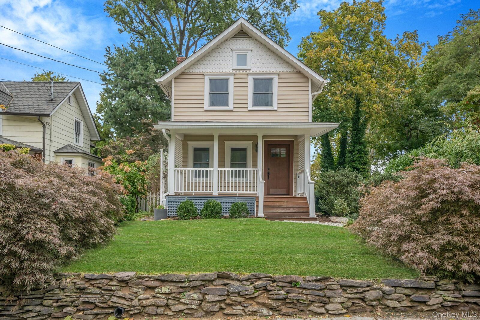 Property Photo:  29 5th Avenue  NY 11050 