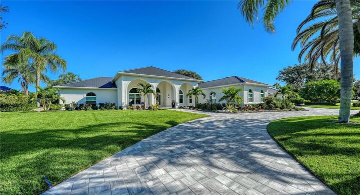 Property Photo:  7660 Donald Ross Road W  FL 34240 