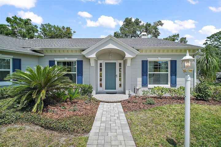 Property Photo:  809 Northside Drive  FL 32757